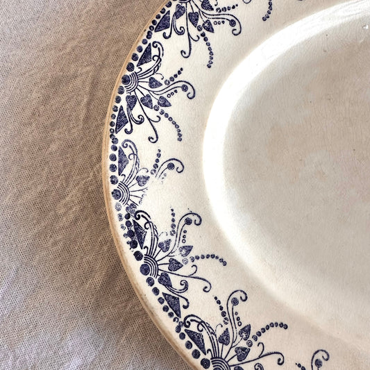French serving plate